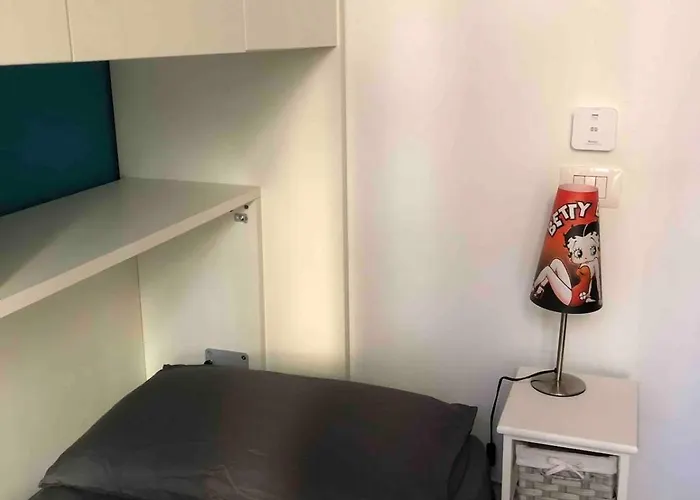A Due Passi Dalla Storia E Dalla Movida Romana Apartamento Roma