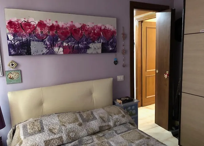 A Due Passi Dalla Storia E Dalla Movida Romana *